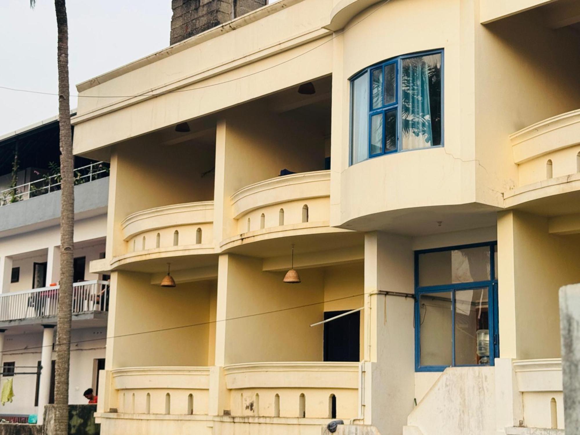 Beach View Balcony Resort By Hello Varkala Εξωτερικό φωτογραφία